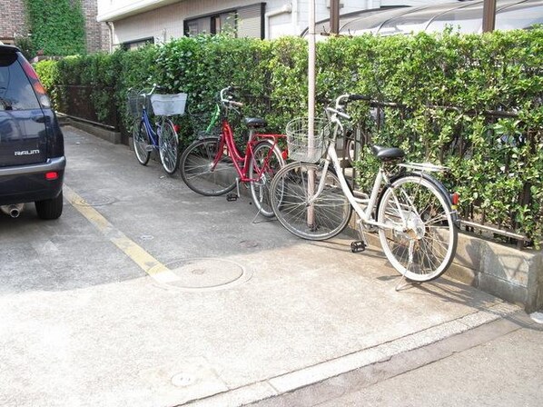 オーセンティックの物件内観写真